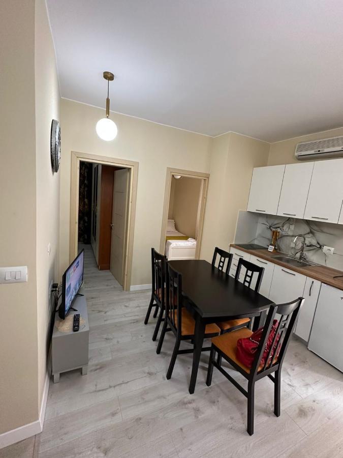 Holiday House Durres Ngoại thất bức ảnh